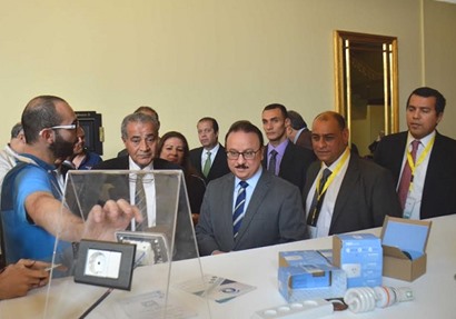 وزيرا الاتصالات و التموين خلال افتتاح المؤتمر