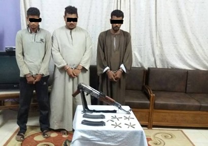 المتهمين