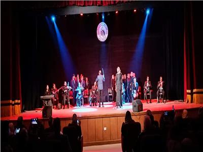أغاني عمالقة الطرب الأصيل بمسرح 23 يوليو في المحلة الكبرى 