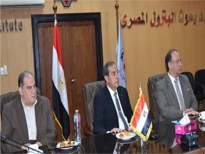 بروتوكول تعاون علمي بين «بحوث البترول» و«علوم القاهرة»