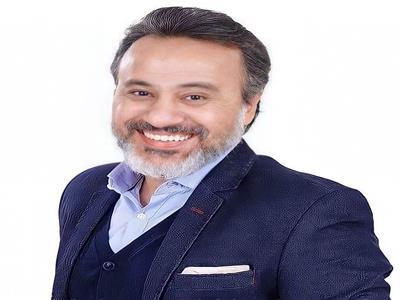 إيهاب فهمى: انتظروا المركز القومى  فى ثوبه الجديد