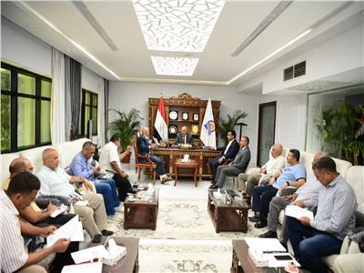 الداودي يوجه سرعة تشغيل مشروع الصرف الصحي لقرى شمال مركز قنا