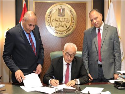 وزير التربية والتعليم يعتمد نتيجة الدور الثاني للثانوية العامة بنسبة نجاح 89.04%