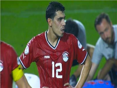 لأول مرة منذ 26 عاما .. بطاقة حمراء للاعب من منتخب مصر في كأس الأمم الإفريقية  
