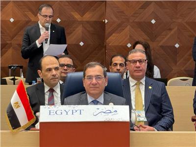 وزير البترول يشارك في حفل توزيع جوائز منتدى الدول المصدرة للغاز بالجزائر