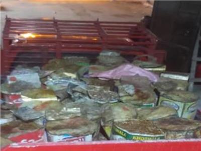 ضبط 2 طن أسماك مملحة ومدخنة ولحوم غير صالحة للاستهلاك بالمنيا