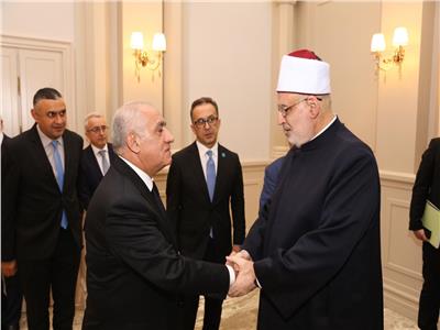 رئيس وزراء أذربيجان: لدينا علاقات ثنائية متميزة مع مصر