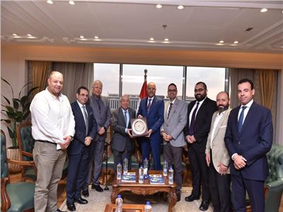 وزير العمل يبحث مع نقيب المهندسين فرص التدريب وتوفير الوظائف