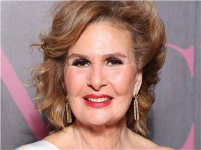 تكريم يسرا ونبيلة عبيد في احتفالية حنان مفيد فوزي بنقابة الصحفيين