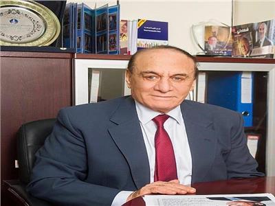 ترشيح أول محافظ للأقصر الدكتور سمير فرج لجائزة النيل 