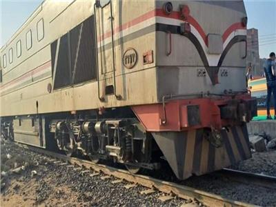 طالب يلقى مصرعه أسفل عجلات قطار بالمنوفية ‎