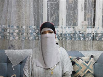 «طموح غير محدود».. محامية تقتحم سوق العمل في المأذونية بقنا