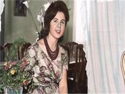اليوم ذكرى وفاة سلوى حجازي ذات الوجه البرئ..أقدم مذيعات التلفزيون 