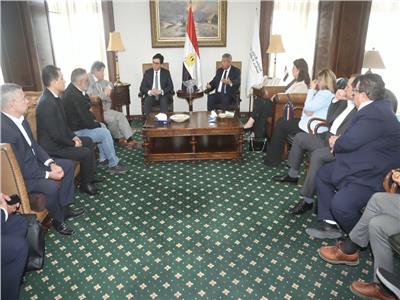 تعاون المؤسسات الثقافية والإعلامية لنشر الوعي الفكري وتعزيز الانتماء 