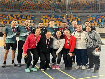 الزهور يتوج بفضية بطولة الجمهورية للفرق عمومي للريشة الطائرة