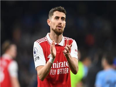 جورجينيو خارج قائمة آرسنال للقاء ريال مدريد بإياب ربع نهائي دوري الأبطال
