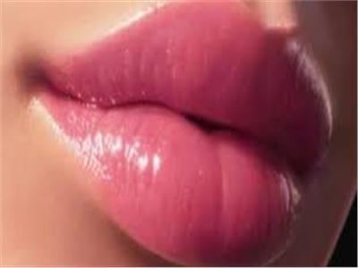 كيفية تكبير الشفايف طبيعيا؟