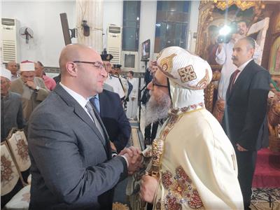 محافظ بني سويف يشهد قداس عيد القيامة المجيد بمطرانية ببا‎