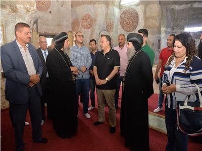 محافظ أسيوط يتفقد دير الأمير تادرس الشطبي بالجبل الشرقي 