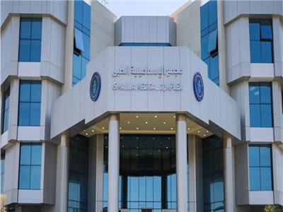 إصابة شاب بعد سقوطه من مبنى مرتفع بالإسماعيلية 