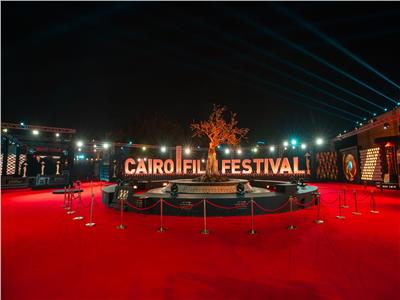 مهرجان القاهرة السينمائي الدولي وفرع جامعة كوفنتري بالقاهرة يطلقان مركز كوفنتري الإعلامي لتعزيز التكامل بين التعليم وصناعة السينما
