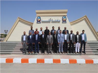 برامج تدريبية مشتركة للأطباء والفرق الطبية بجامعة جنوب الوادي