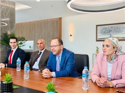 مساعد وزير الخارجية يزور مقري وكالة الفضاء الأفريقية والمصرية
