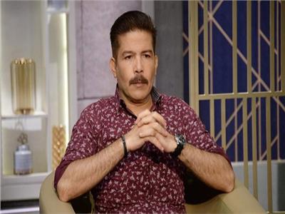  ياسر فرج يروي كواليس عودته لزوجته بعد إصابتها بالسرطان
