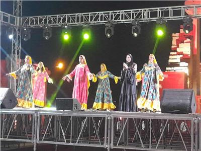 فاطمة عيد تحيي افتتاح مهرجان قنا للفنون والحرف التراثية