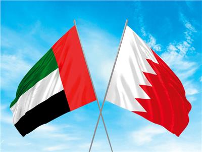وزيرا خارجيتي الإمارات والبحرين يبحثان تعزيز علاقات التعاون