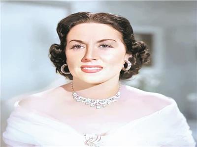 «نجوم من ذهب» فى دار الكتب