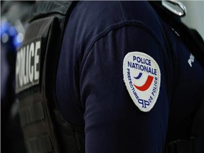 بمنظفات سامة ومزيل المكياج.. مربية تتسبب في تسمم عائلة في فرنسا
