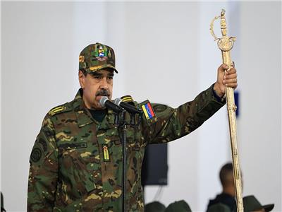 كولومبيا مستعدة لمنح الرئيس الفنزويلي «مادورو» اللجوء إن تنحّى عن السلطة