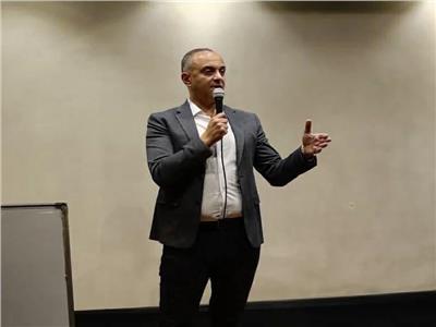 محمد هشام عبيه يكشف كواليس انتقاله من الصحافة إلى الدراما