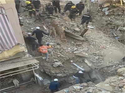 إمبابة تتحول إلى سُرادق عزاء بعد سقوط العقار المنكوب