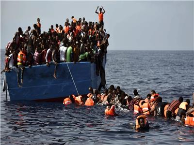 خفر السواحل اليونانيون ينقذ أكثر من 840 مهاجرا في 5 أيام جنوب جزيرة كريت