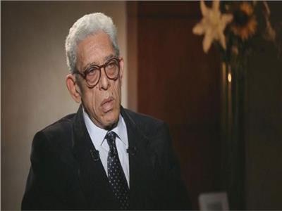 اليوم.. عزاء المخرج داود عبد السيد في كنيسة مارمرقس بمصر الجديدة