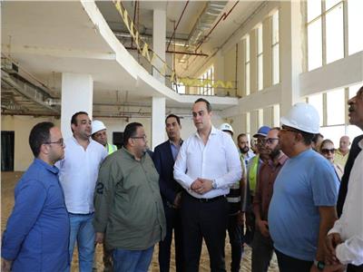 محافظ المنيا يستعرض إنجازات القطاع الصحي خلال 2025