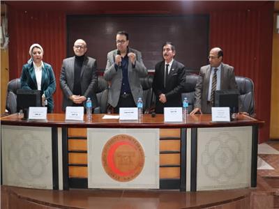 عميد طب طنطا مناقشة المسئولية الطبية من اولويات جامعة طنطا لسلامة المرضي