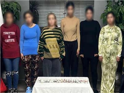 ضبط 6 سيدات للتحريض على ممارسة أعمال منافية للآداب بالقاهرة