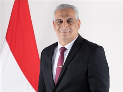 السيرة الذاتية للمهندس صلاح سليمان جمبلاط وزير الإنتاج الحربي