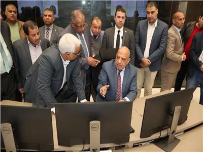 وزير الكهرباء يتفقد المركز القومي للتحكم في الطاقة ويتابع سير العمل وجودة التغذية خلال رمضان