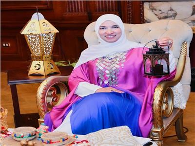 احذر مكعبات الثلج.. خطر صحي غير مرئي على مائدة الإفطار