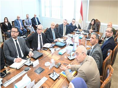 وزيرة الإسكان: الإسراع بمعدلات تنفيذ وتسليم وحدات مشروعات العلمين الجديدة