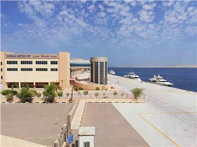 إعادة فتح ميناء الغردقة البحري وانتظام الحركة الملاحية بموانىء البحر الأحمر