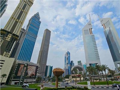 حكومة دبي توضح طبيعة الأصوات التي سُمعت في مناطق بالإمارة