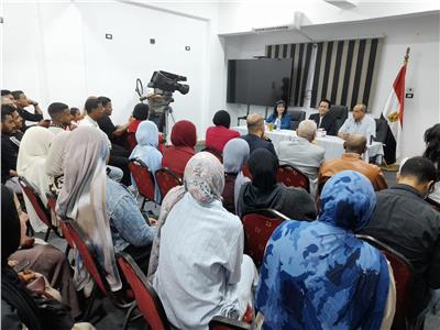 سامح حسين يكشف أسرار فكرة برنامج " قطايف" في المهرجان الدولى لمسرح شباب الجنوب بقنا