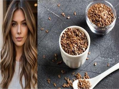 بذور الكتان.. سر طبيعي لشعر أكثر كثافة ولمعانا