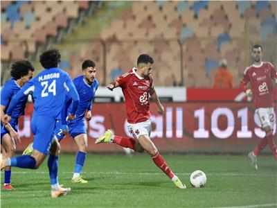 تريزيجيه ينفرد بصدارة هدافي الدوري المصري 