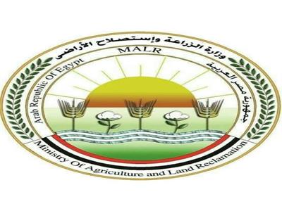 "الزراعة" تحذر من تداول كتب مزيفة منسوبة للجنة مبيدات الآفات الزراعية 